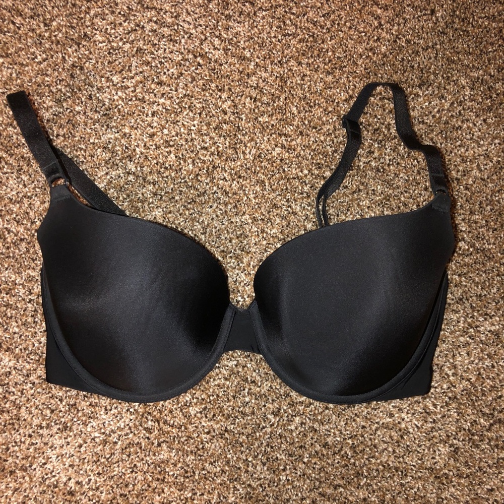 Victoria’s Secret Demi 36DD